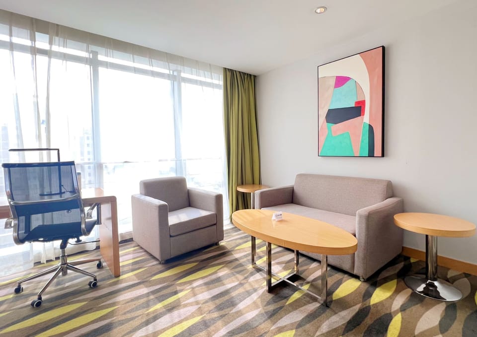 Minibar, desk, iron/ironing board, free WiFi