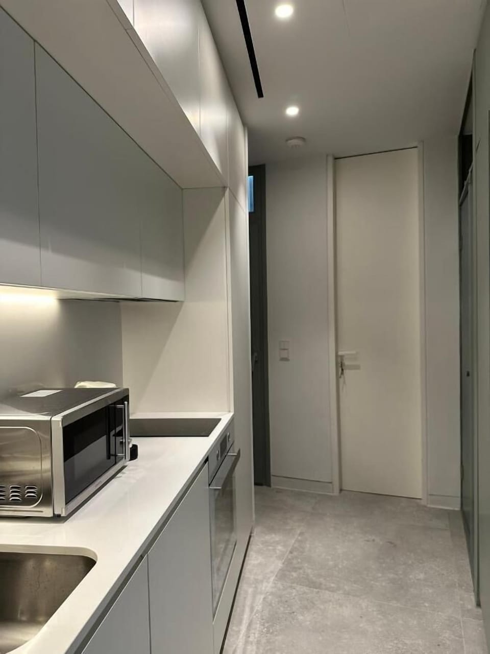 Apartment, City View | Private kitchen | Electric kettle, toaster, highchair