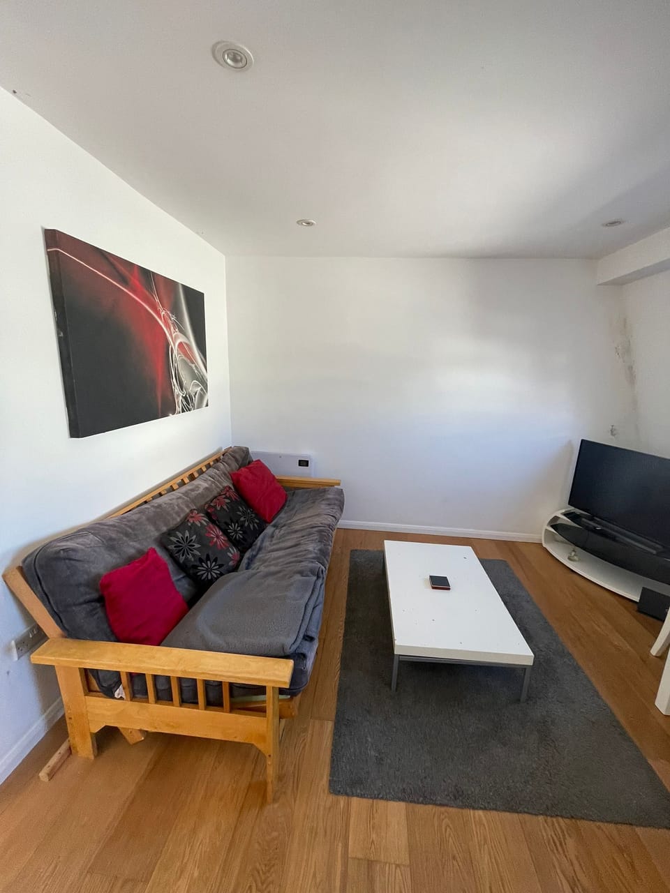 Apartment, 1 Bedroom, Smoking | Living room