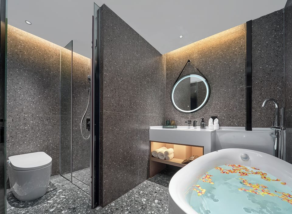Romantic Double Room | Bathroom | Shower, hair dryer, bathrobes, slippers