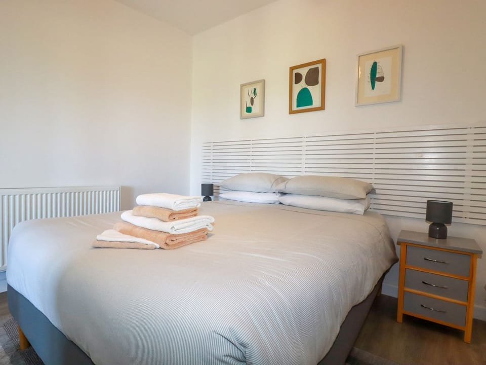 1 bedroom, individually decorated, individually furnished, free WiFi