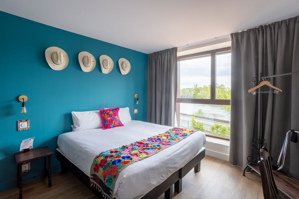 Comfort Quadruple Room | Soundproofing, free cribs/infant beds, free WiFi, bed sheets