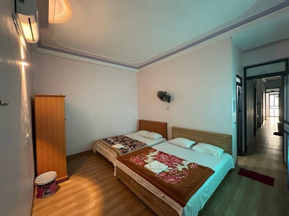 Standard Double or Twin Room, Balcony, Mountain View | Desk, free WiFi