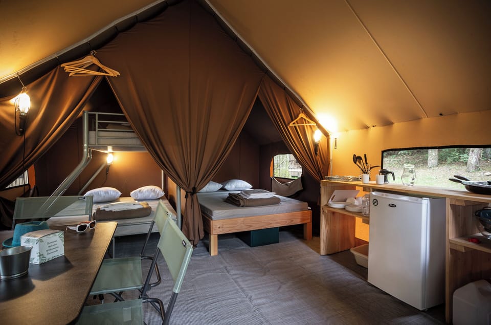 Tent | Private kitchen | Coffee/tea maker, highchair, cleaning supplies