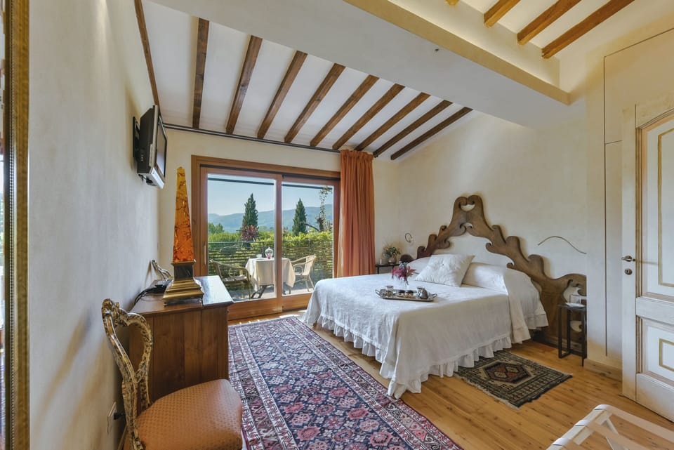 Luxury Villa, 5 Bedrooms, Private Pool, Hill View | Egyptian cotton sheets, premium bedding, down comforters