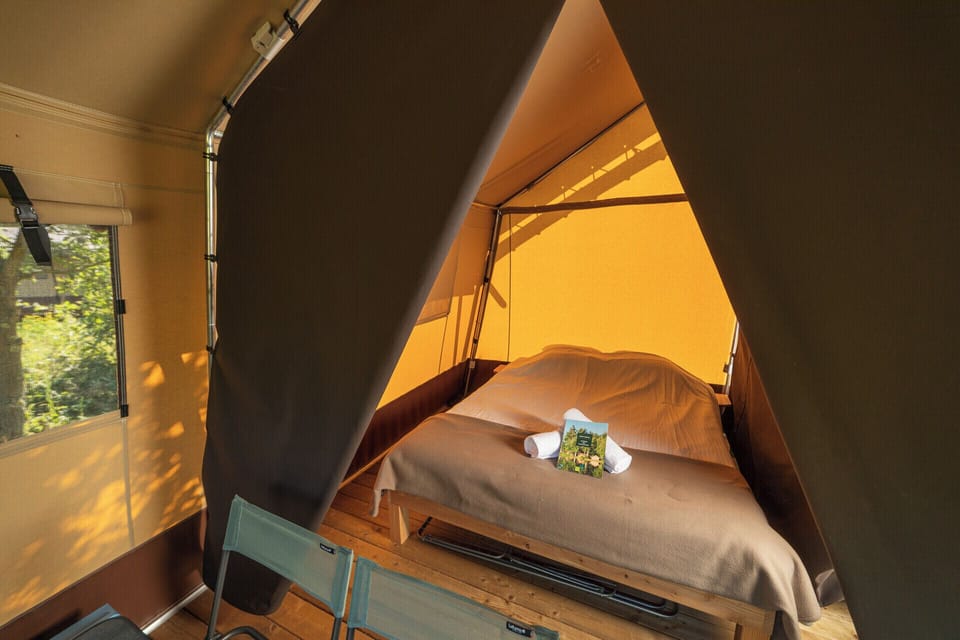 Family Tent | Cribs/infant beds
