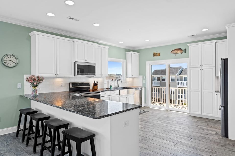 409 17th Kitchen