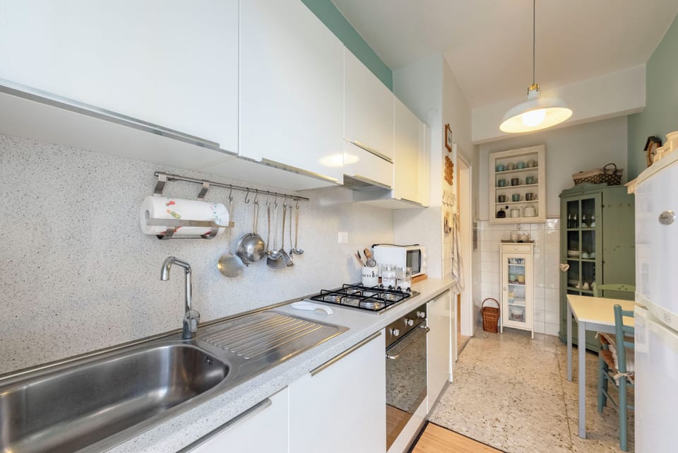Apartment, 1 Double Bed with Sofa bed, Balcony, City View | Private kitchen | Oven, stovetop, dining tables