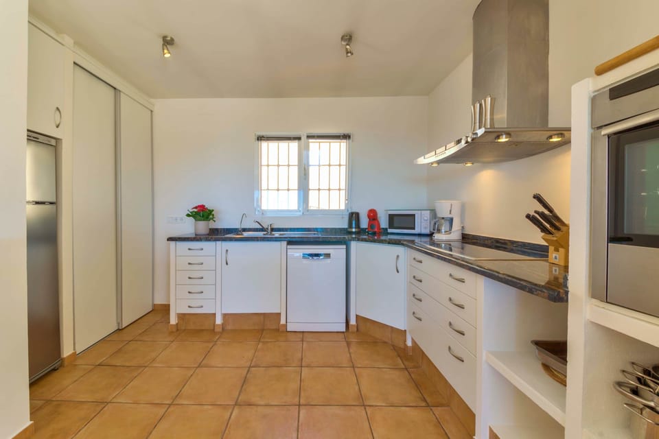 Kitchen open plan