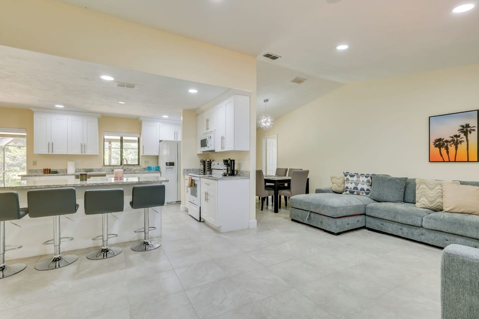 House (2 Bedrooms) | Interior