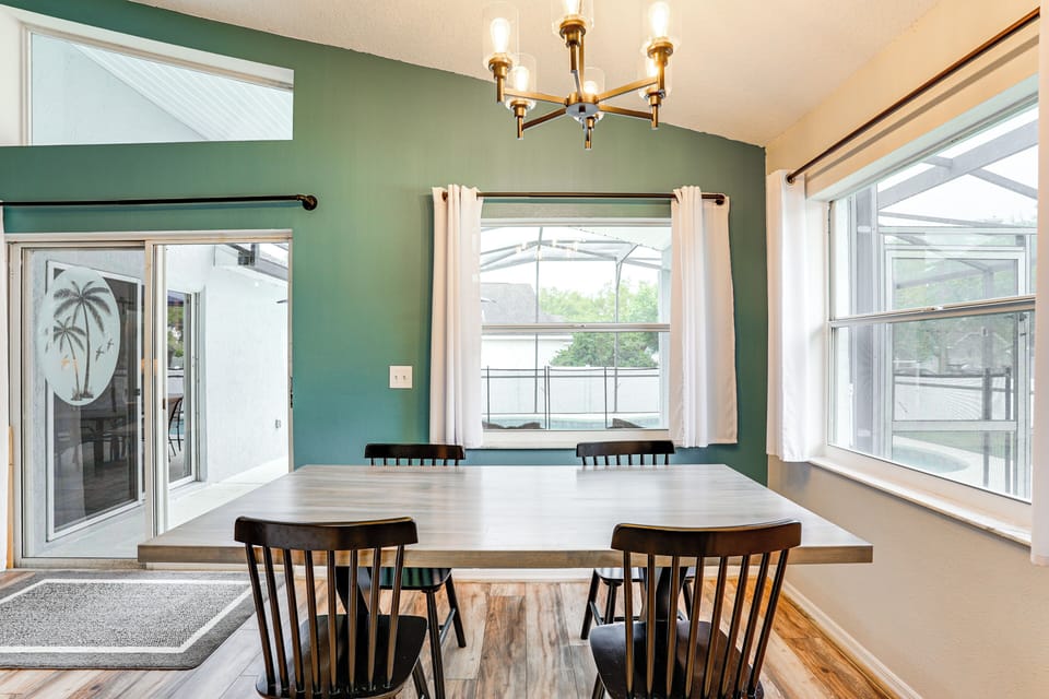 House (3 Bedrooms) | Interior