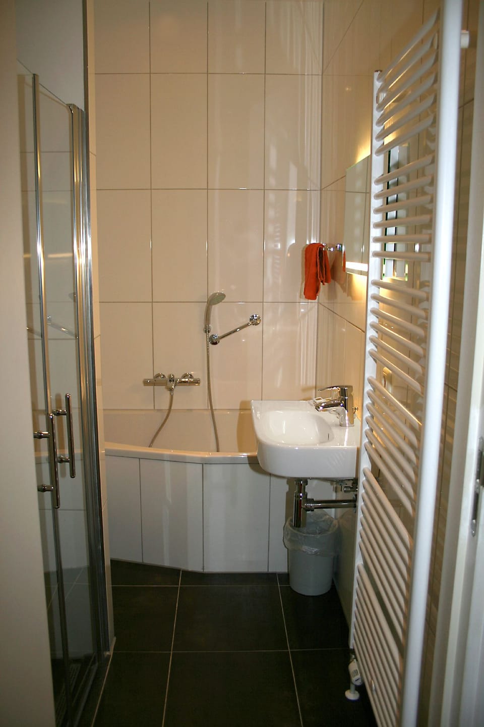 Hotel 2000 Hotel in Limburg (province)