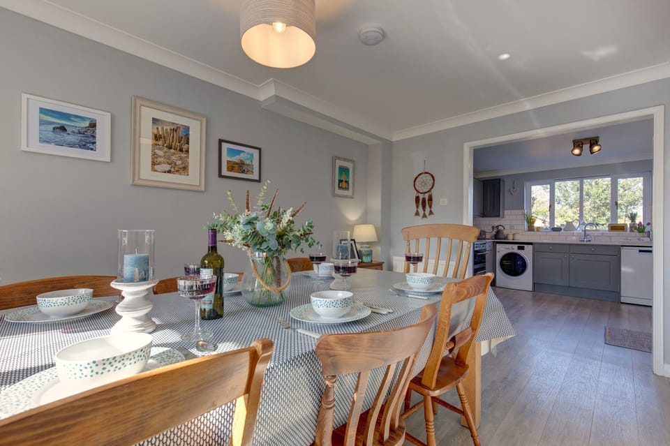 Tern Cottage (Holme-next-the-Sea): Spacious open-plan kitchen/diner