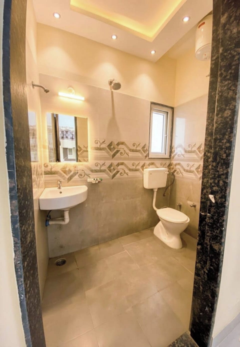 Family Double or Twin Room, 2 Bedrooms, City View | Bathroom | Rainfall showerhead, designer toiletries, bathrobes, towels