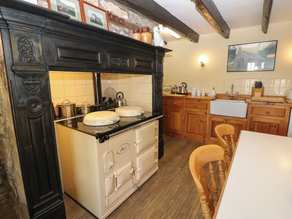 Fridge, microwave, dishwasher, toaster