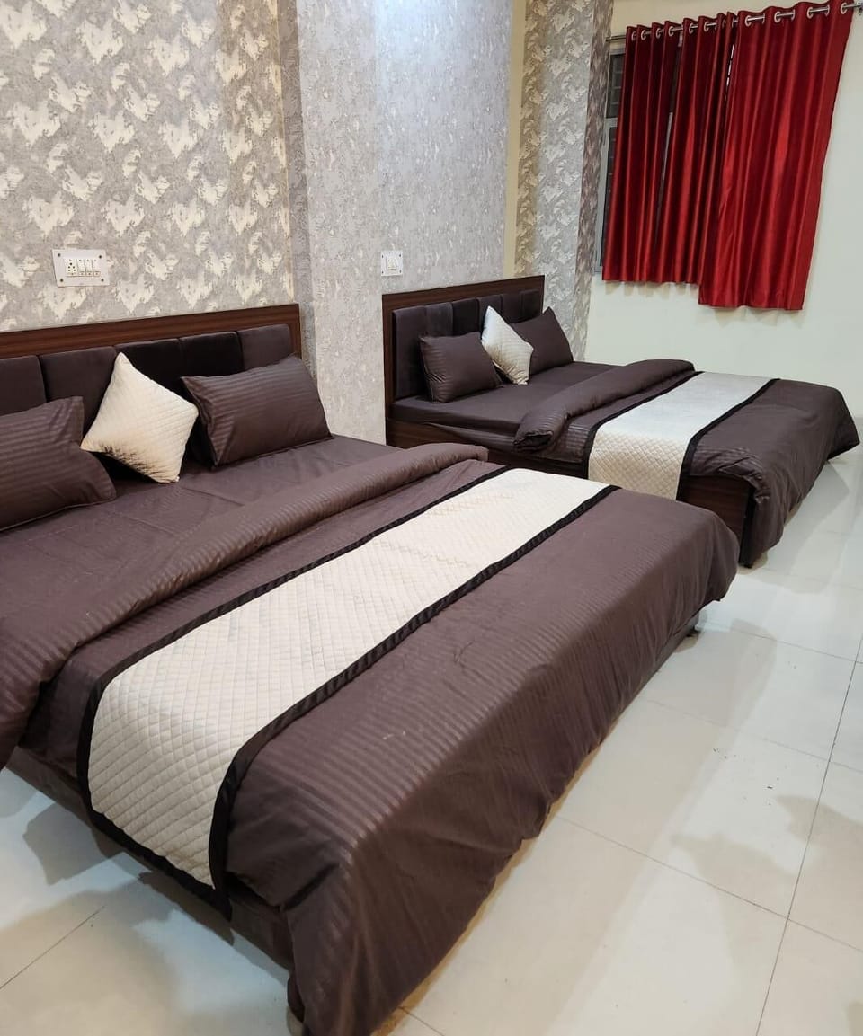 Classic Quadruple Room | Laptop workspace, WiFi (free)
