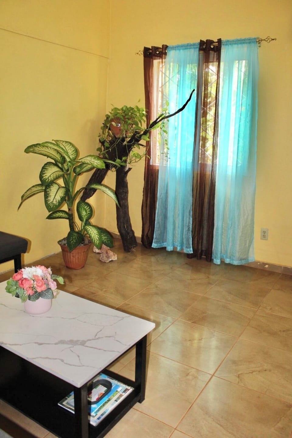 Living room 2