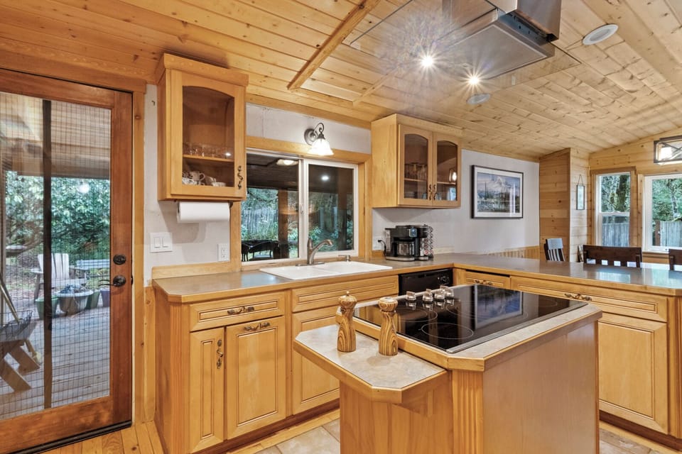 From stovetop to stargazing in minutes.