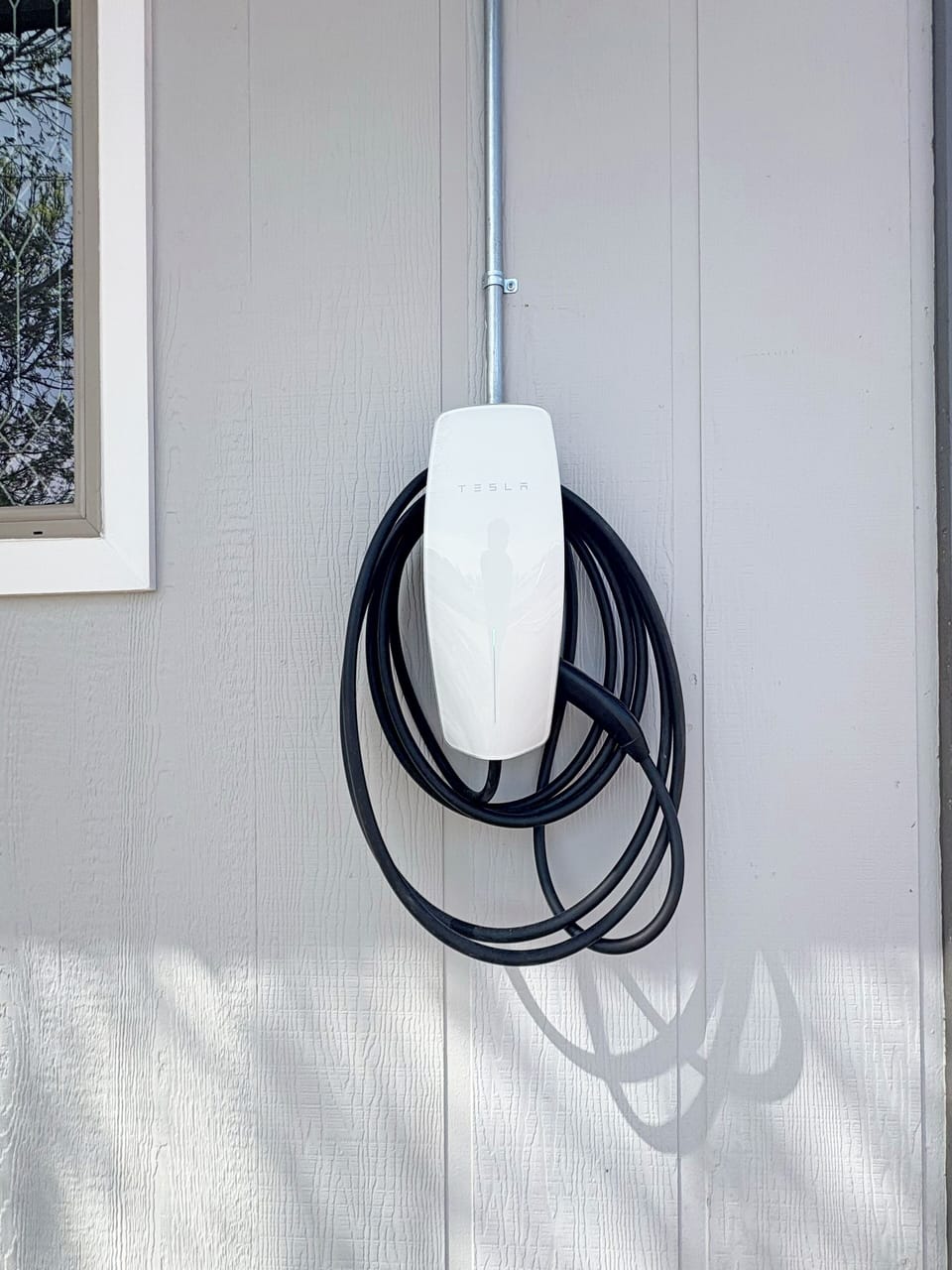 Free EV Charger available. Universal adapter available for non Teslas.