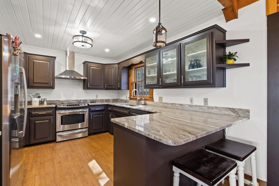 Fully stocked kitchen