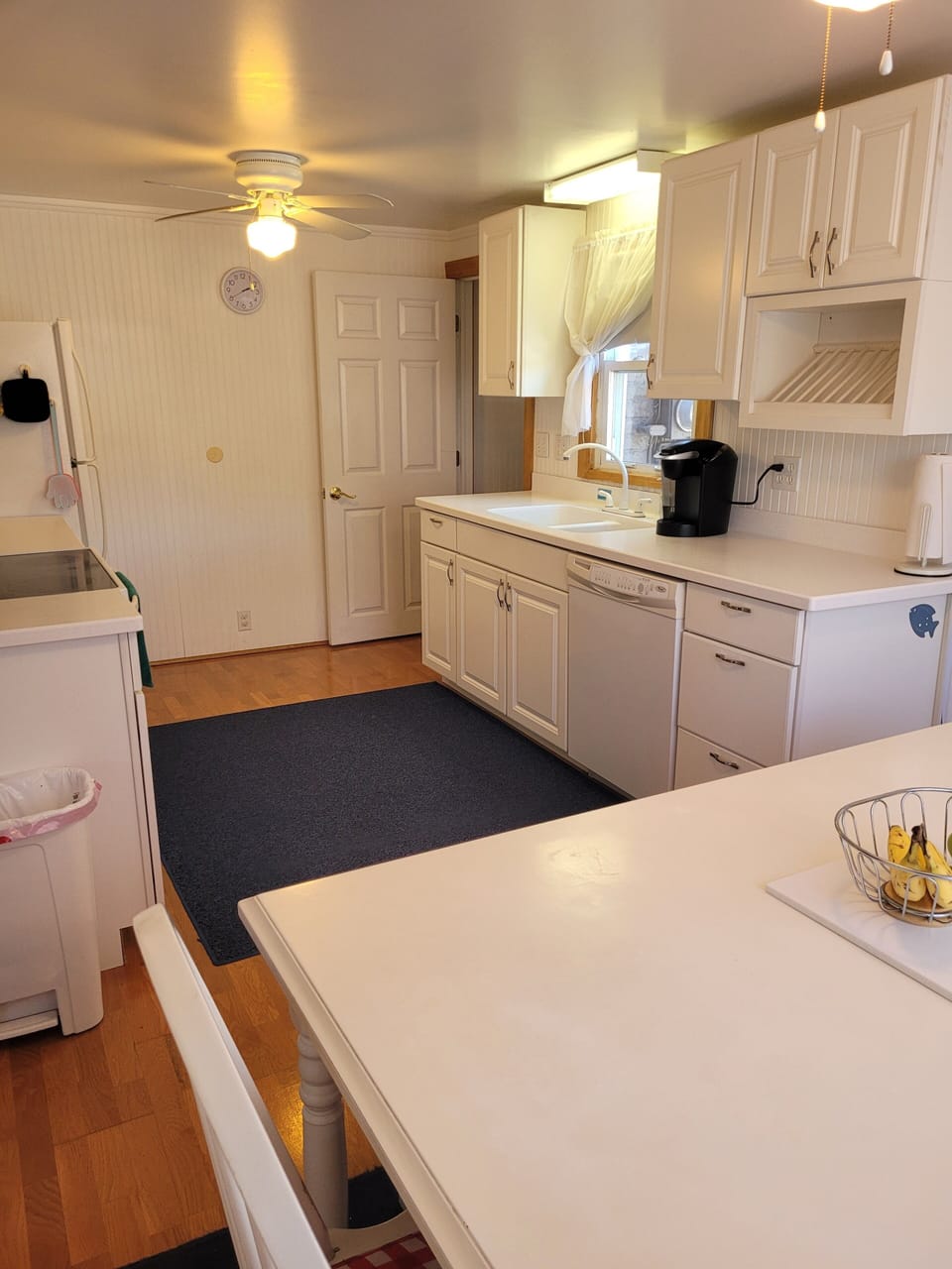 Kitchen from LR entry