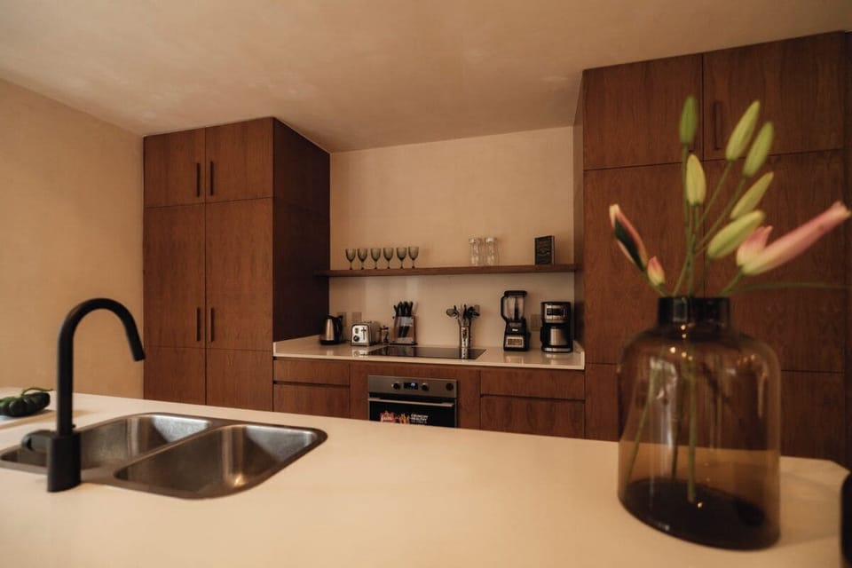 Luxury Villa, Private Pool, Hill View | Private kitchen | Electric kettle, toaster