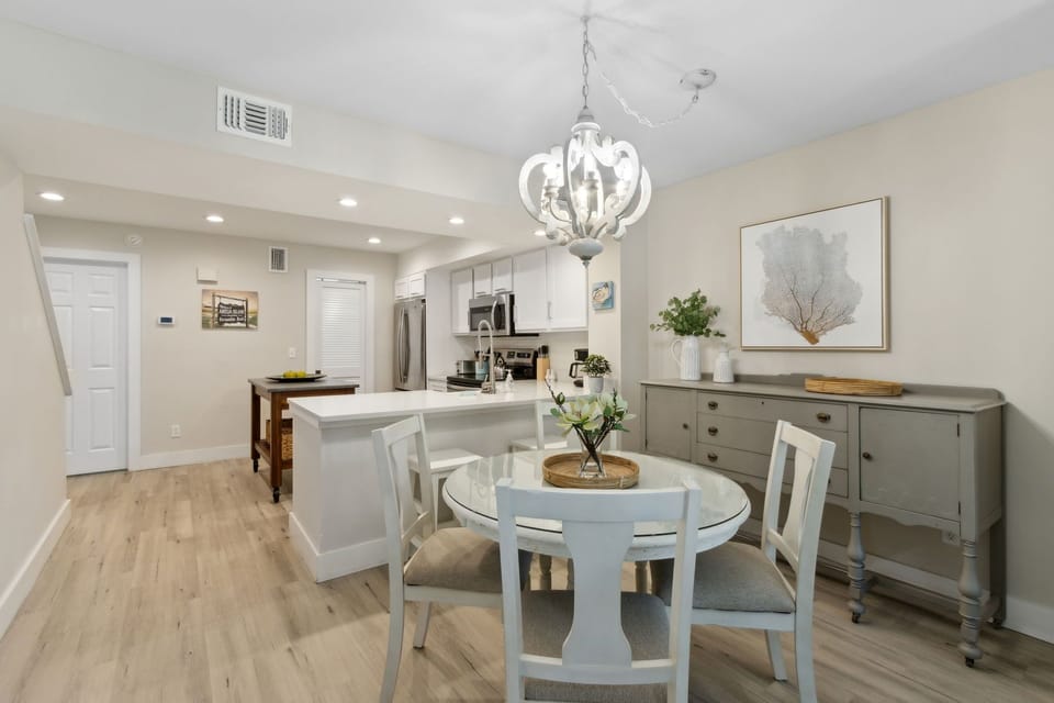 Spacious, Bright and Open