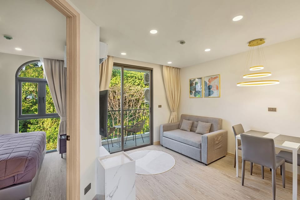 Standard Apartment, Balcony, Mountain View | 1 bedroom, in-room safe, iron/ironing board, free WiFi
