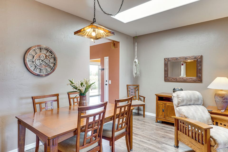 Dining Area | Dishware & Flatware