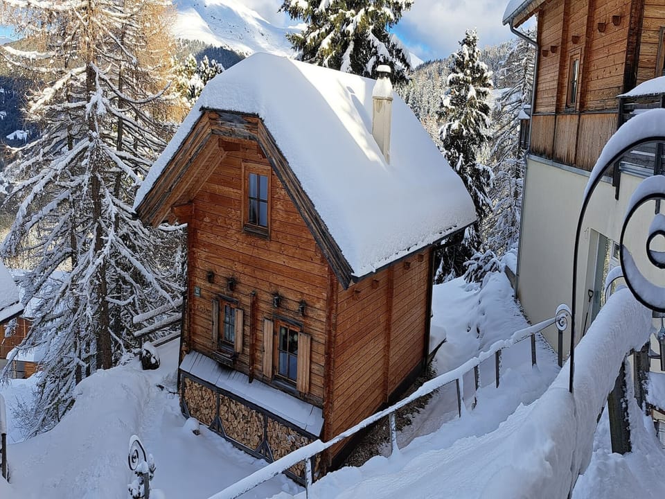 Holiday Home Exterior [winter]
