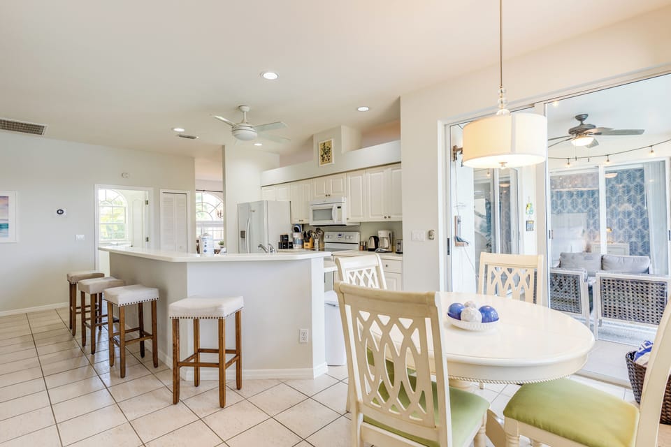 Fully equipped with everything you need for home-cooked meals.