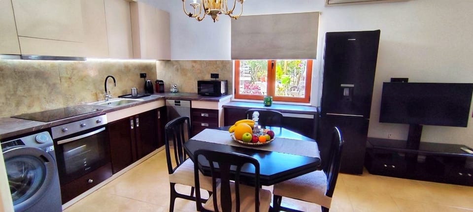 House, Accessible | 2 bedrooms, desk