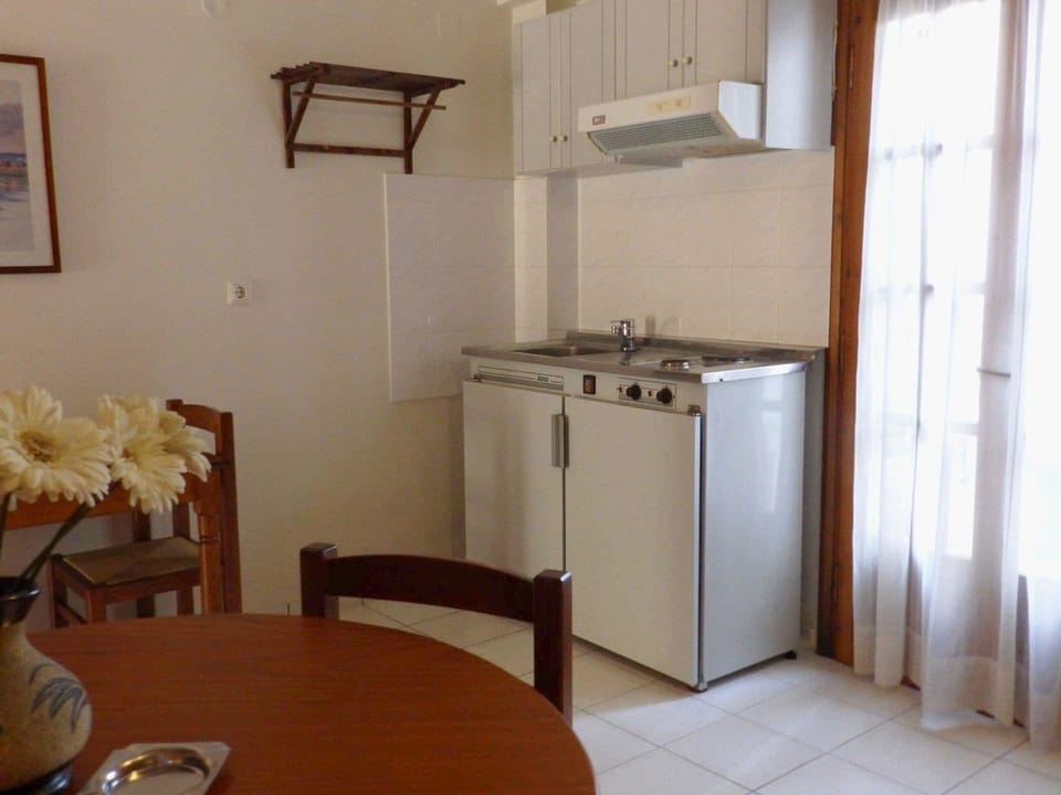 Ground Floor Apartment | Private kitchenette | Fridge, electric kettle