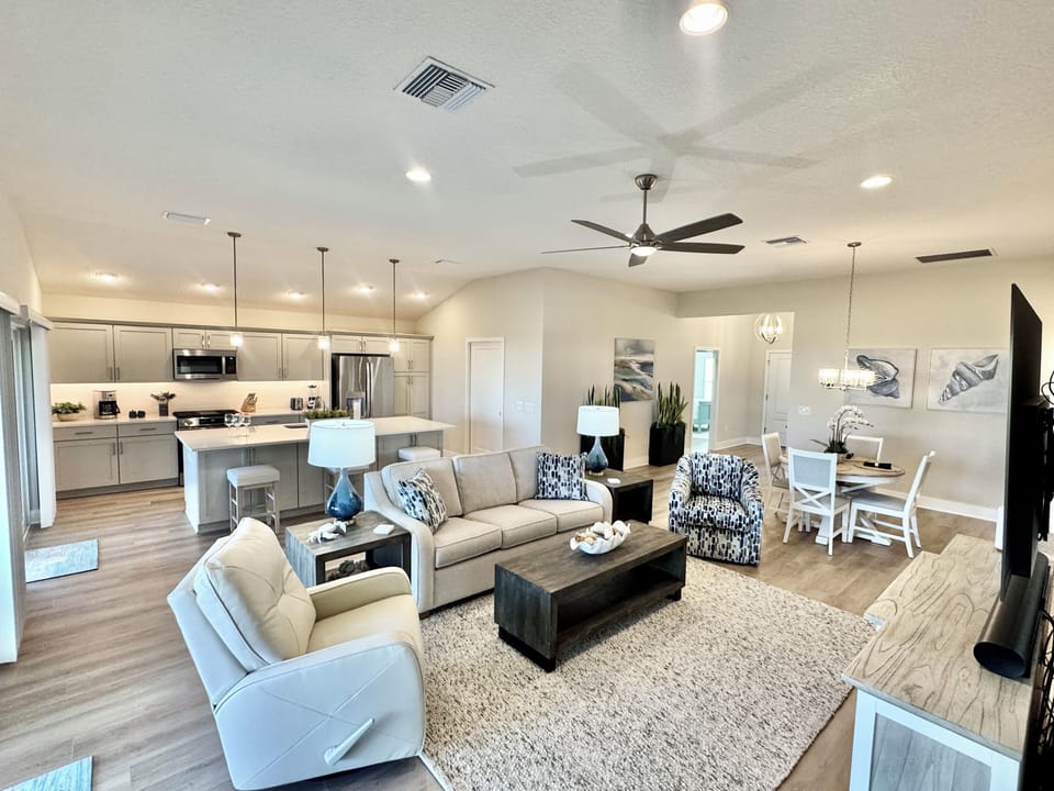 Open Concept: Dining, Living and Kitchen