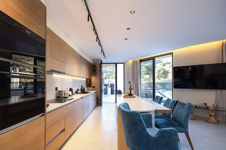 Luxury Villa, 4 Bedrooms, Sauna | Living area | Video-game console, books
