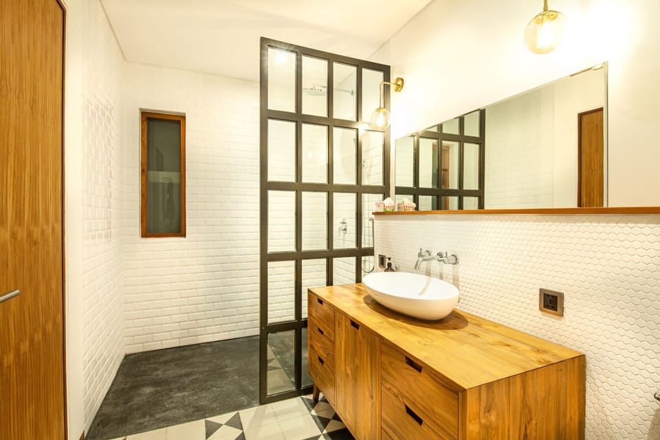 Bodhisatva in Pererenan Villa in North Kuta