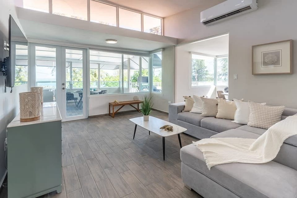 Apartment 6 - Living / Family Room