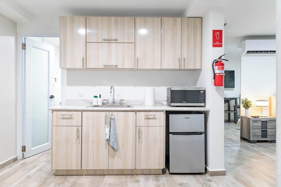 Studio 2 - Kitchenette