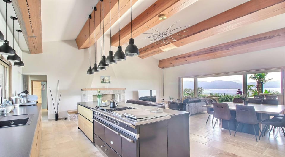 House | 4 bedrooms, Internet