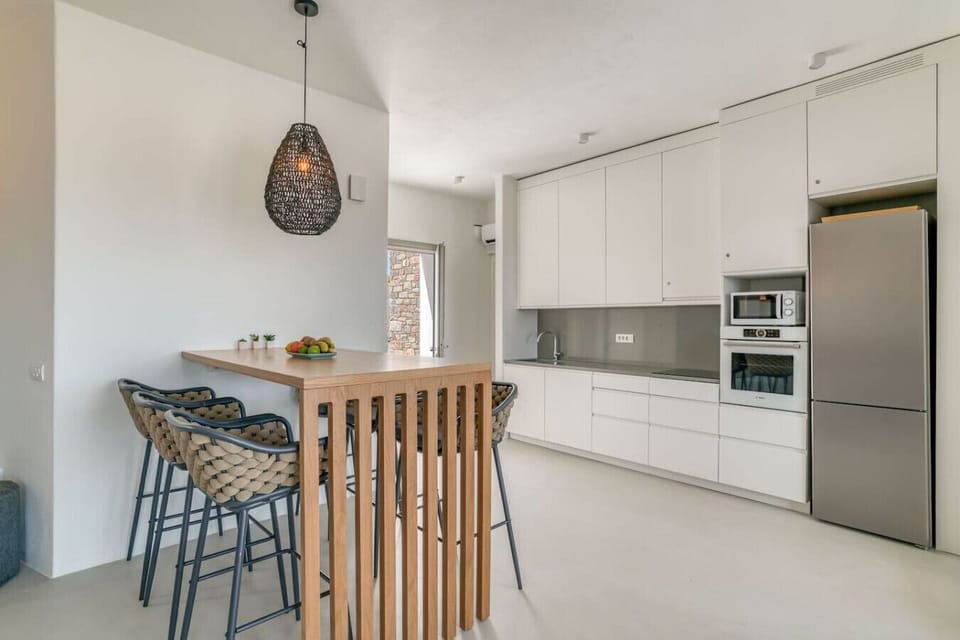 Kitchen/dining area
