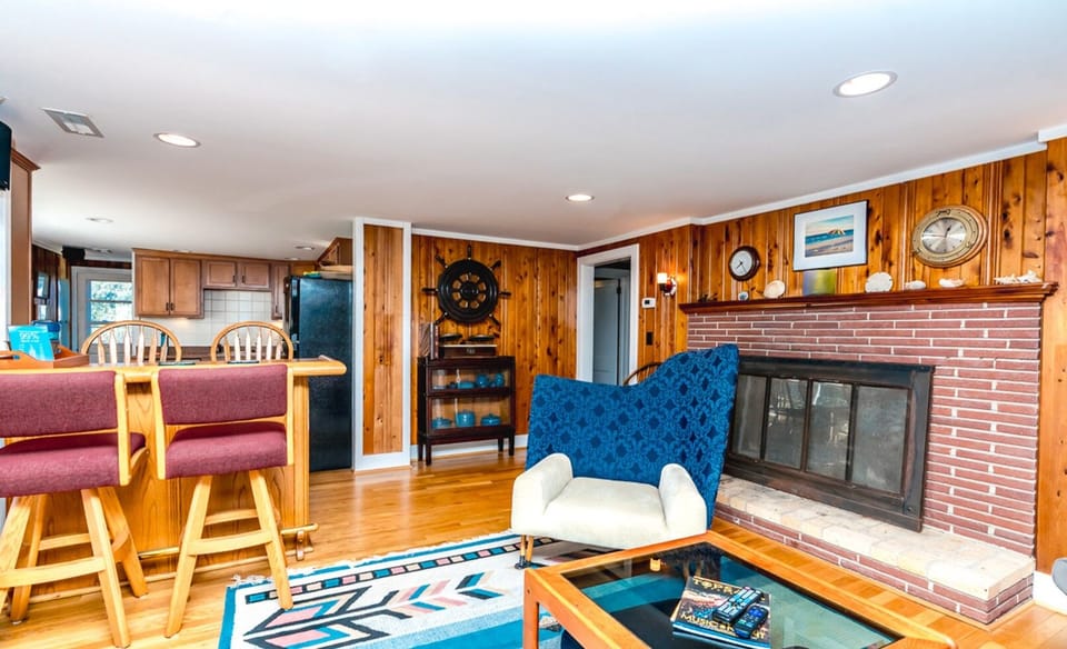 Living Area II
