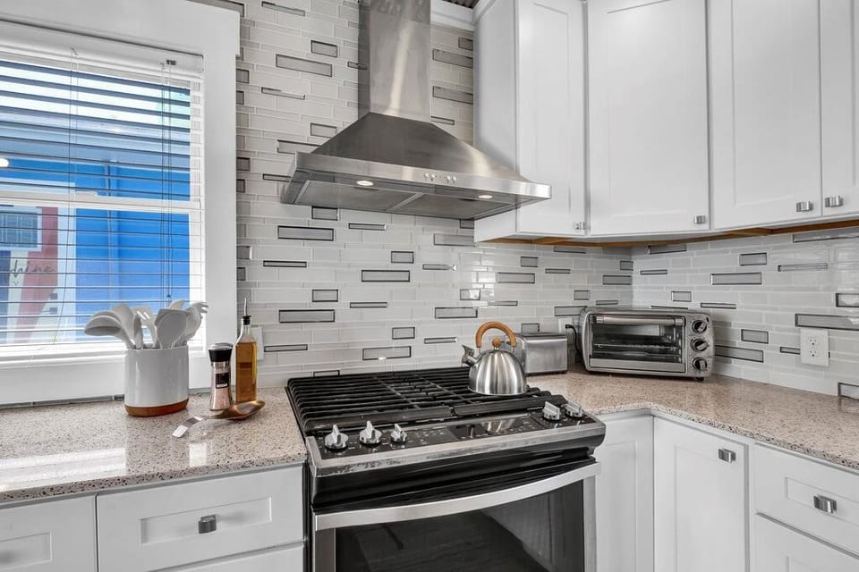 Kitchen II