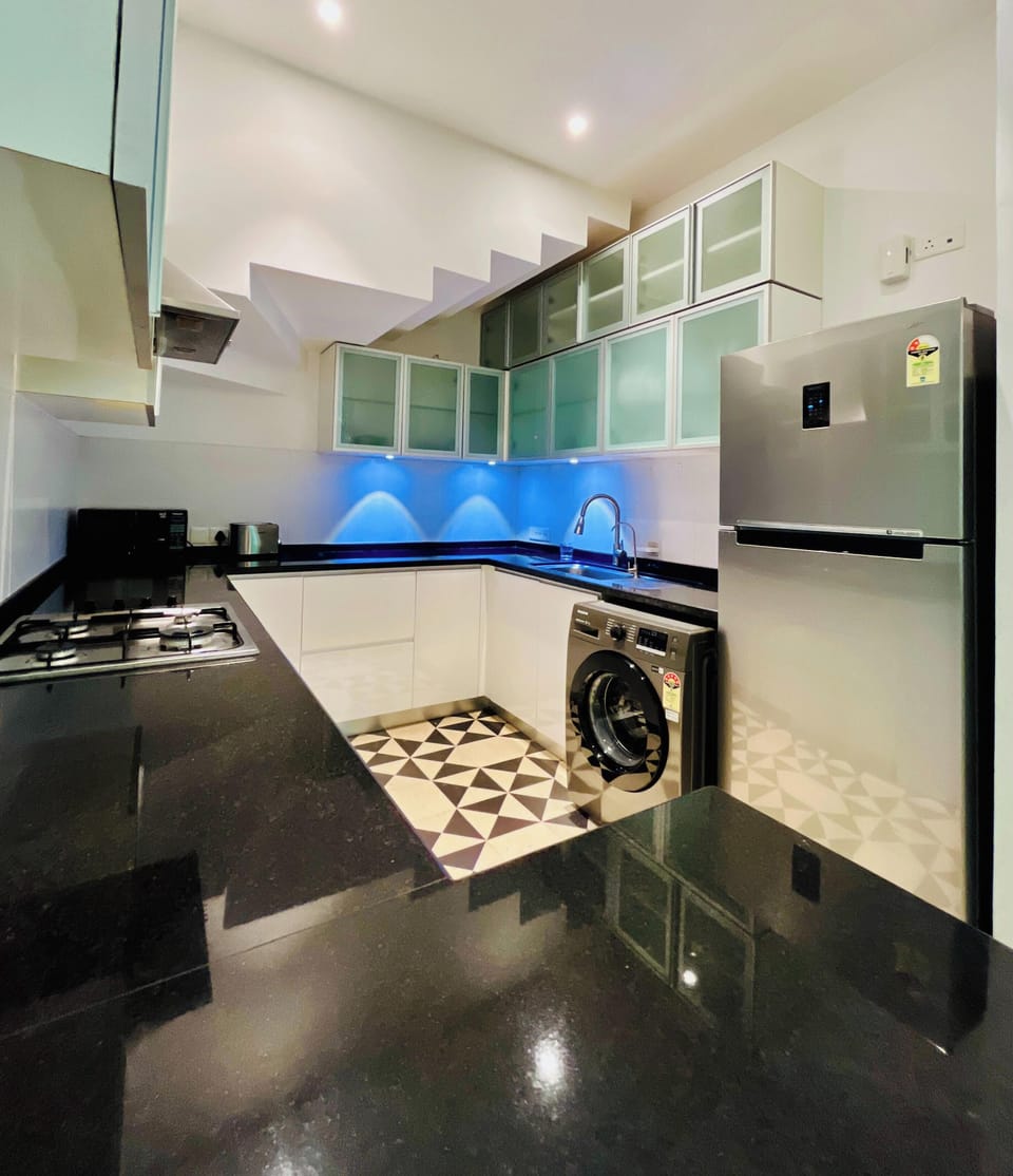 Luxury Villa, Garden View | Private kitchen
