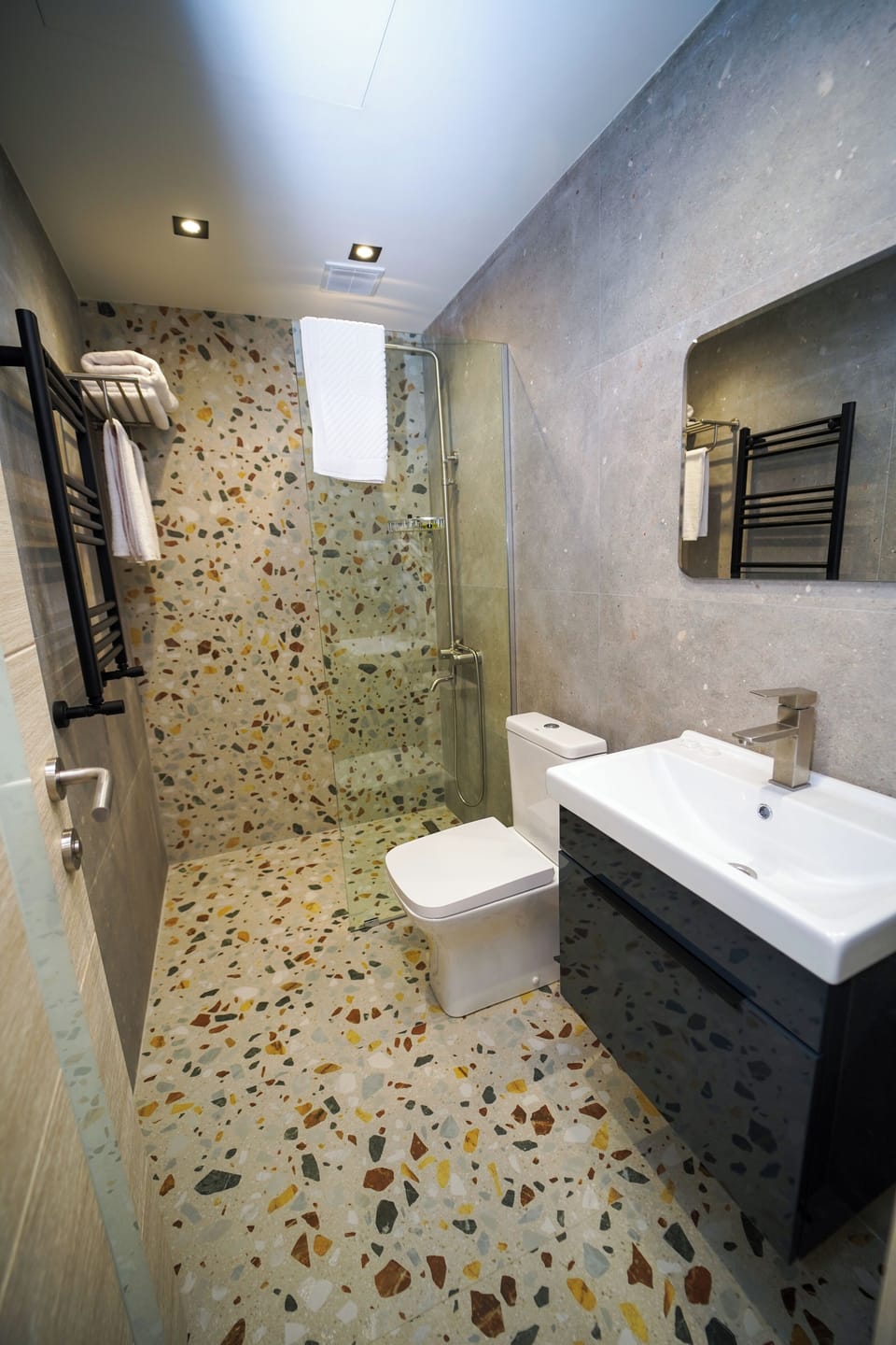 Family Quadruple Room | Bathroom