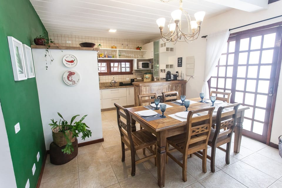 Villa | Dining