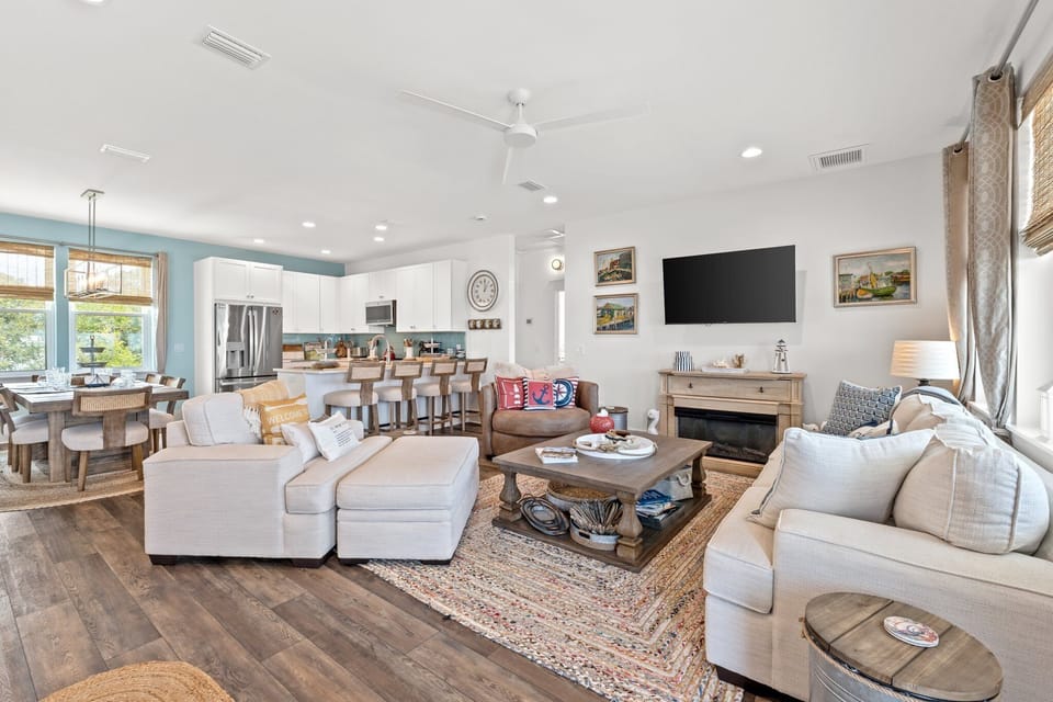 Open Living/Kitchen Dining Area