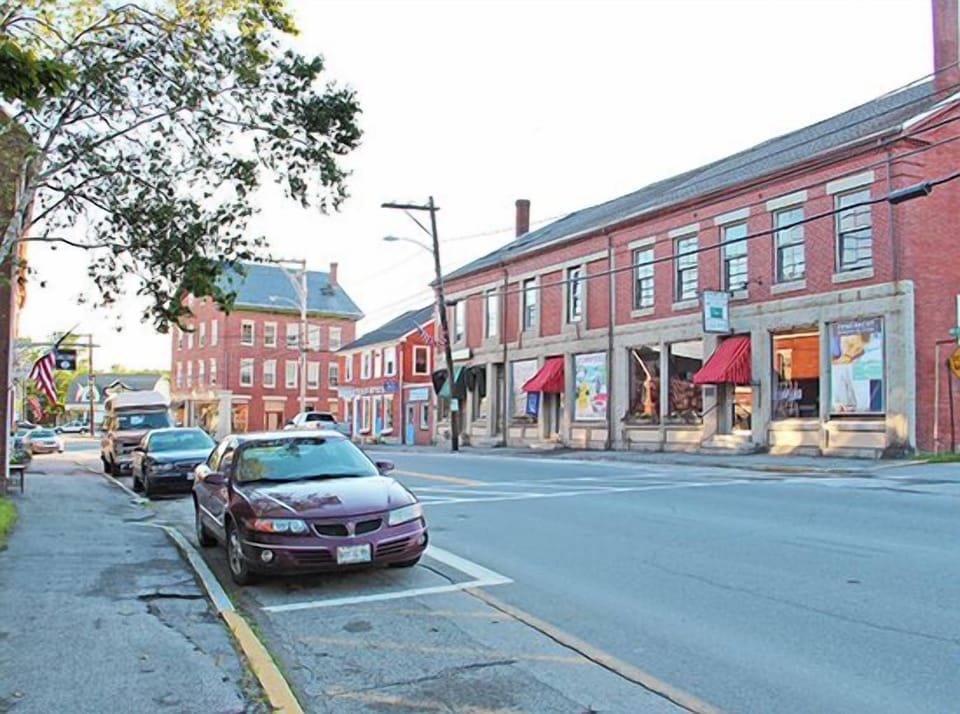 It is about 10 minutes drive to get into the seaside village of Searsport