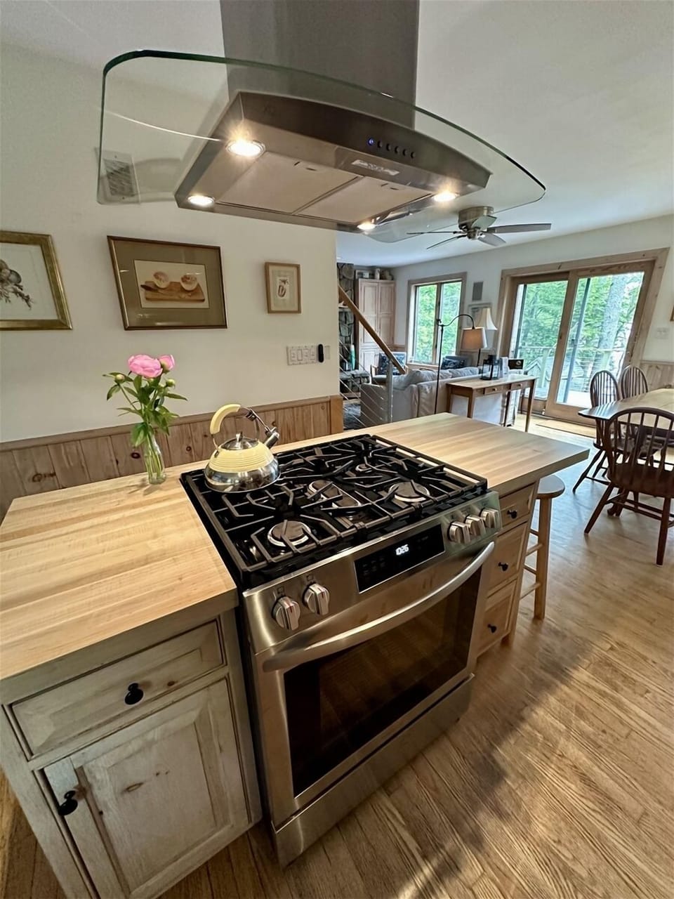 Well equipped kitchen with stainless steel appliances newly updated for the 2026 season