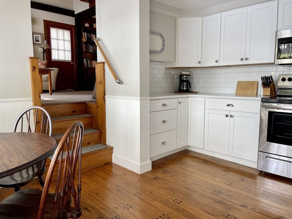 Well equipped kitchen