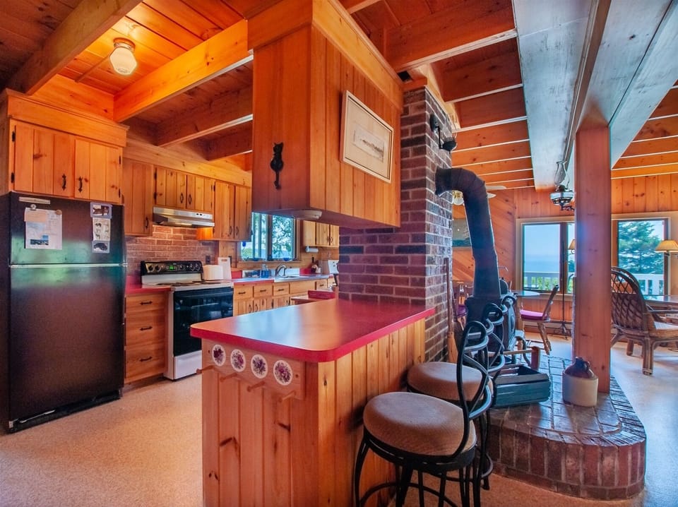 Kitchen area